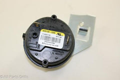 Carrier HK06WC090 SPST Pressure Switch | Midwest Supply Us
