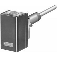 Heat Transfer Prod SCONTROL Aquastat High Limit Control 100 to 200 Degrees Fahrenheit for Use with SuperStor Indirect Heater 1-1/2 to 3 Inch Immersion | Midwest Supply Us