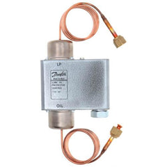 Carrier HK06UC001 Oil Pressure Switch | Midwest Supply Us