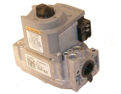 Lennox 31L82 Lennox 31L8201 Honeywell VR8205M2476, Dual Direct Ignition Standard Opening Natural Gas Valve, 24 VAC, 1/2" NPT | Midwest Supply Us