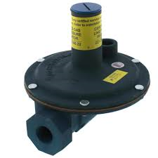 MAXITROL 325-5BL 1/2" Imblue Technology Ansi Z21.80 Certified Line Regulator To 2 Psi 7-11" W.c. 425000 Btu | Midwest Supply Us