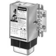 Resideo R8184M1051 45SEC ON-BURNER PROTECTORELAY  | Midwest Supply Us