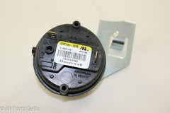 Carrier HK06WC090 SPST Pressure Switch  | Midwest Supply Us