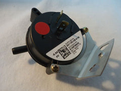 Amana-Goodman 0130F00507 -.8"wc SPST Pressure Switch  | Midwest Supply Us