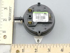 Reznor 203932 .25"wc SPDT Pressure Switch  | Midwest Supply Us