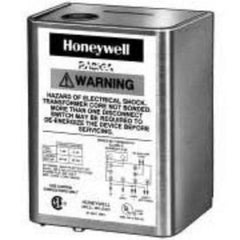 HONEYWELL HOME RA832A1074/U Relay DPST Switching with Internal Transformer 4-1/4W x 5-1/4H x 2-5/16D Inch 240 Volt 10.2 Amp  | Midwest Supply Us