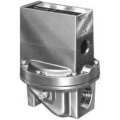 Honeywell V48A2177 1 1/4"120V 1/2# GAS VALVE N/C  | Midwest Supply Us