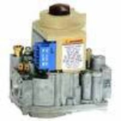 York S1-VR8204C1019 Gas Valve VR8204 Intermittent Pilot Dual Automatic Combination with Step Opening 1/2 x 1/2 Inch 1/4 Inch Compression 0-175 Degrees Fahrenheit  | Midwest Supply Us