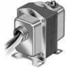 Resideo AT175B1055 75VA CONTROL TRANSFORMER, 120V 60HZ. PRIMARY & SECONDARY: 9" LEADWIRES, STRIPPED 1/2 INCH. WITH PLASTIC (2) END COVERS, FOOT MOUNT  | Midwest Supply Us
