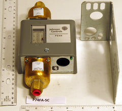 JOHNSON P74FA-5C SPDT Differential Pressure Control 8-60 PSI  | Midwest Supply Us